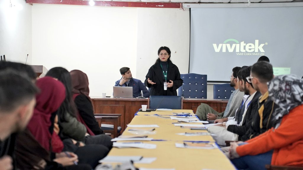 Successful kickoff for our Pak-Afghan Youth Peace Initiative at @Upeshpakistan, Bara Gali campus! 16 dynamic youth from Pakistan & Afghanistan engaged in dialogue & cultural exchange. Stay tuned for updates on this wonderful initiative led by our research fellow @ELSAIMDAD!