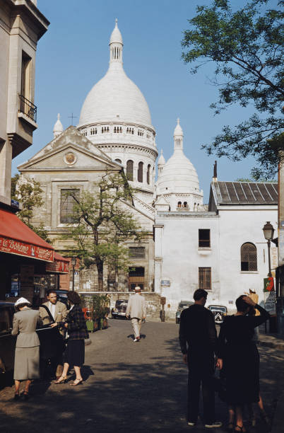 Archive Photos. Place du Tertre, rue du Mont-Cenis et Sacré-Coeur c.1960. Montmartre