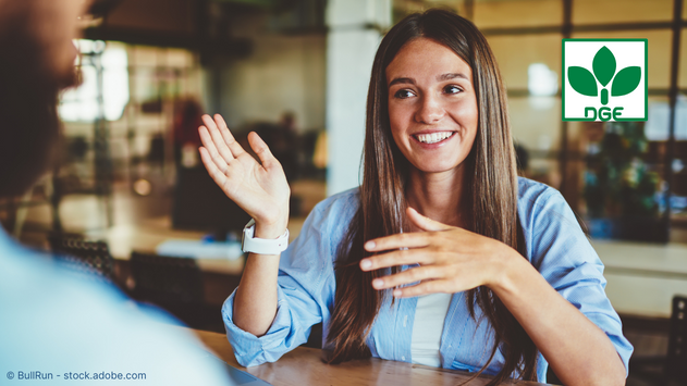 Sind Sie Ernährungsberater*in und möchten die Eigenmotivation Ihrer Klient*innen zu stärken? 🙌 Ab dem 21.6. bieten wir ein Online-Seminar zum Thema 'Motivational Interviewing' an. Weitere Details und Infos zur Anmeldung gibt es hier: 👉 dge.de/qualifizierung… #DGE_Fortbildung