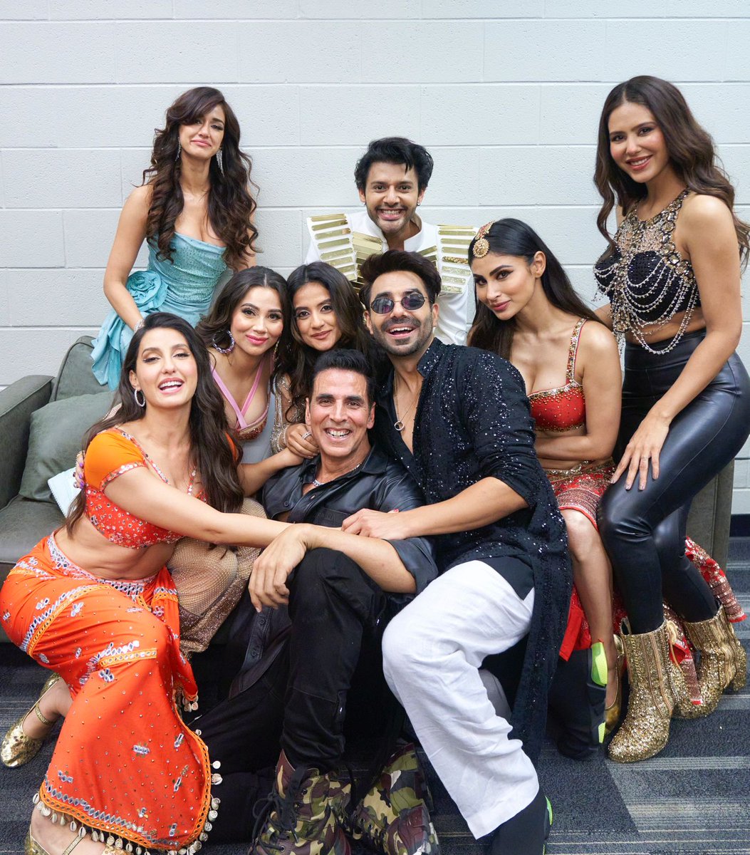 Bollywood fever hits Australia! Join #AkshayKumar 🔥along with B-town celebs #NoraFatehi #DishaPatani #SunilGrover #SonamBajwa #SteibenBen #ElnaazNorouzi back with #TheEntertainersAustraliaTour in #August2024 @akshaykumar