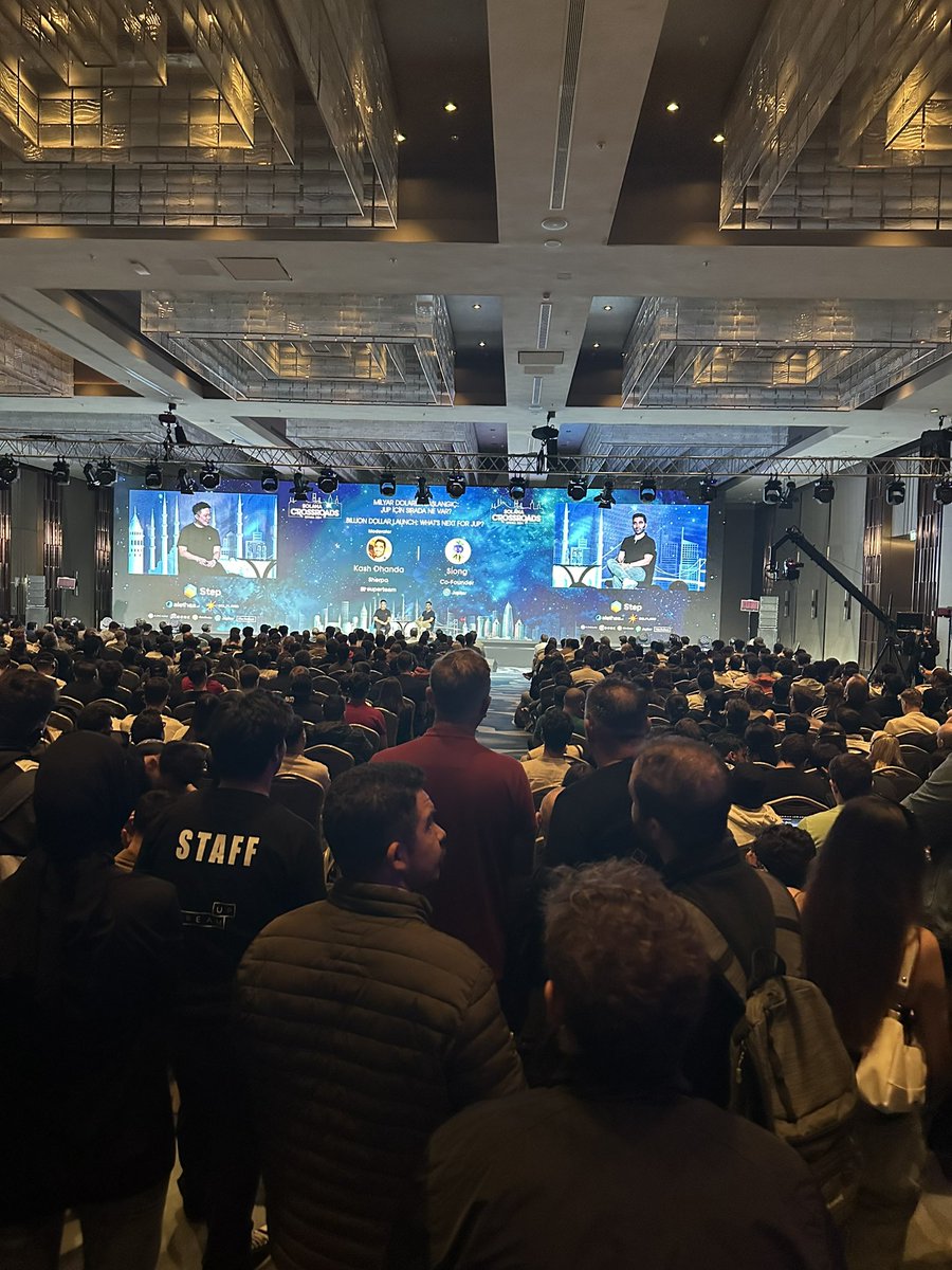 CamiRusso's tweet image. Packed Solana conf in Türkiye @SolanaCrossroad 😮

I’m moderating panels at 12pm and 2:45pm local - come say hi :)