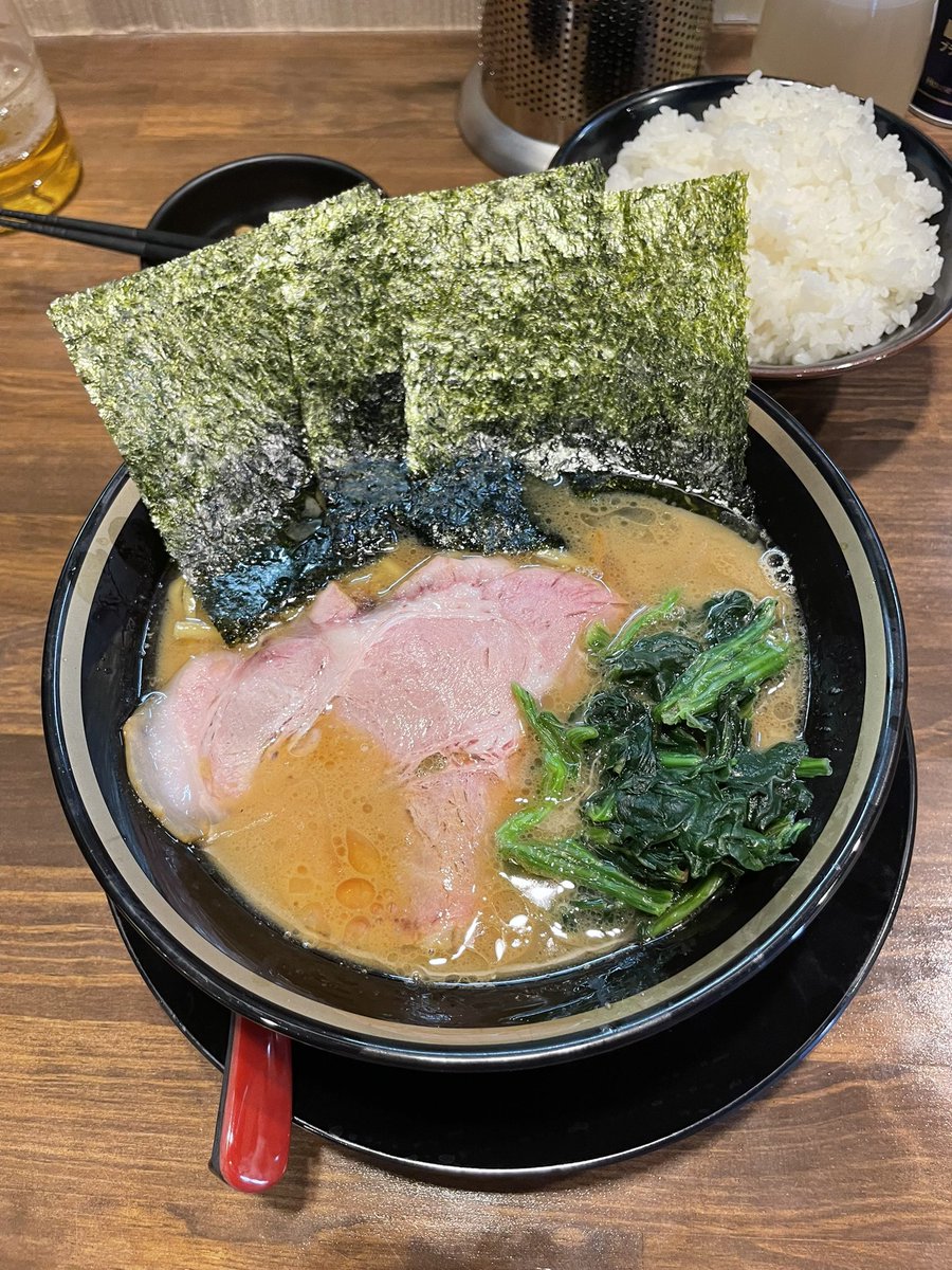 ベンチ tweet media