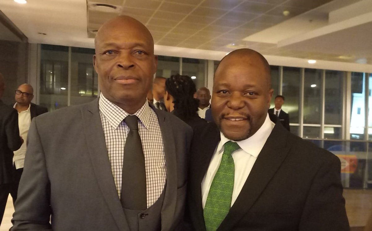 Sunday Chidzambwa was given Lifetime Achievement in Services to Coaching award at the Southern African @COSAFAMEDIA awards last night. Took Zim to 2004 AFCON. Pic with Kennedy Makambira of Caf. Felix Tangawarima received award for Lifetime Achievement in Services to Refereeing.