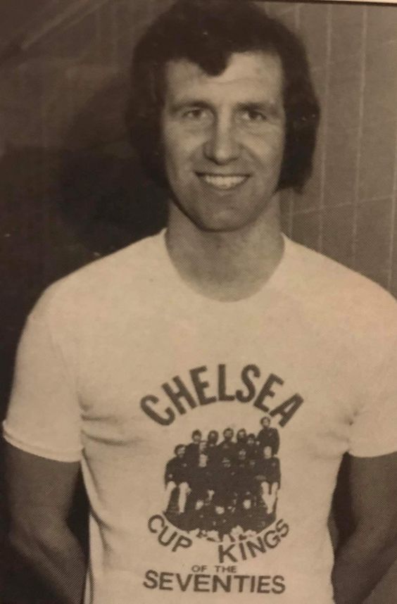 The King of Stamford Bridge Peter Osgood wearing a brilliant t-shirt.