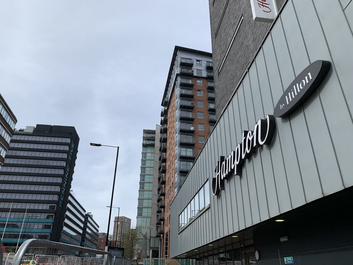 Just a minute's walk away 🕑

@hbhsheffield is just over the road from Pennine Five 🛎️

Wonderfully located close to the city centre, the @Sheff_HoC2 development and Kelham Island, Pennine Five and Hampton are in a prime location 🌟