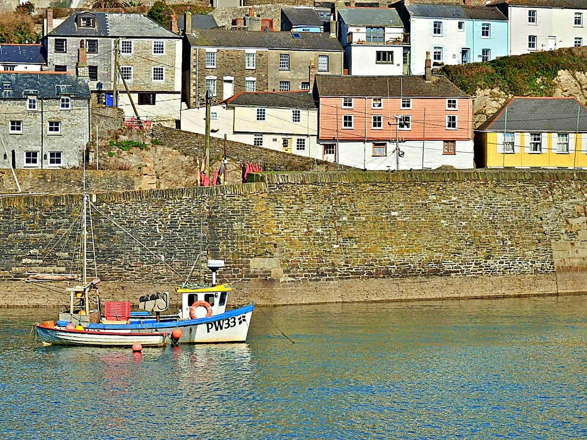 A quiet moment at Mevagissey, Cornwall. 
Have a peaceful day.