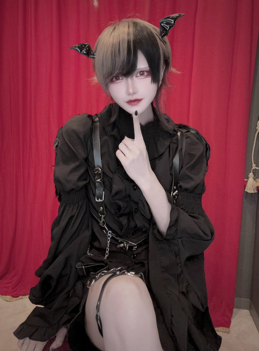 怠惰の悪魔です

#男装カフェ #男装喫茶 #男装 #中性 #コンカフェ #秋葉原