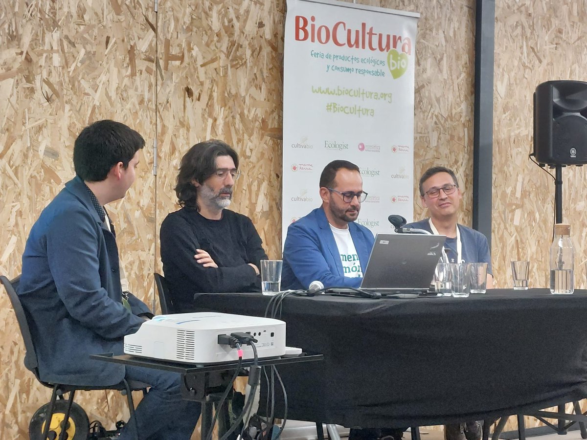 Entre las actividades paralelas de @biocultura Barcelona, hemos podido conocer la situación del sector #eco de Cataluña y de qué forma se debe promover la alimentación orgánica.