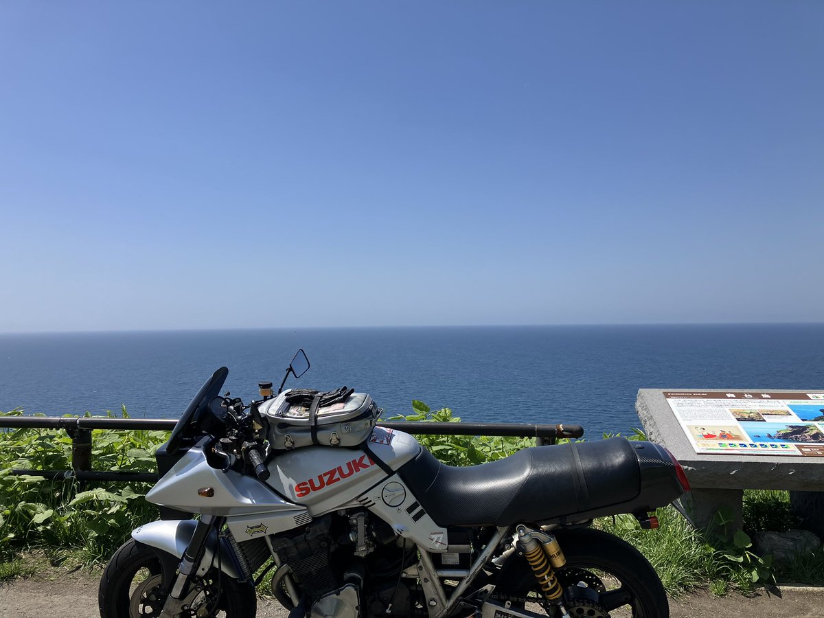 #無言でSUZUKIのバイク乗りは写真を載せる