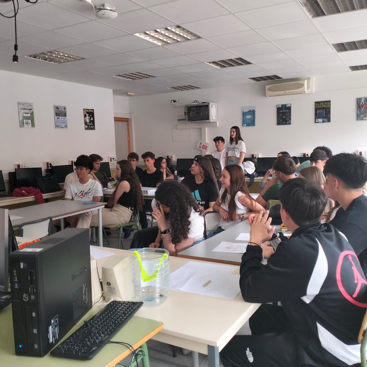 IES Valle del Jerte-Plasencia tweet media