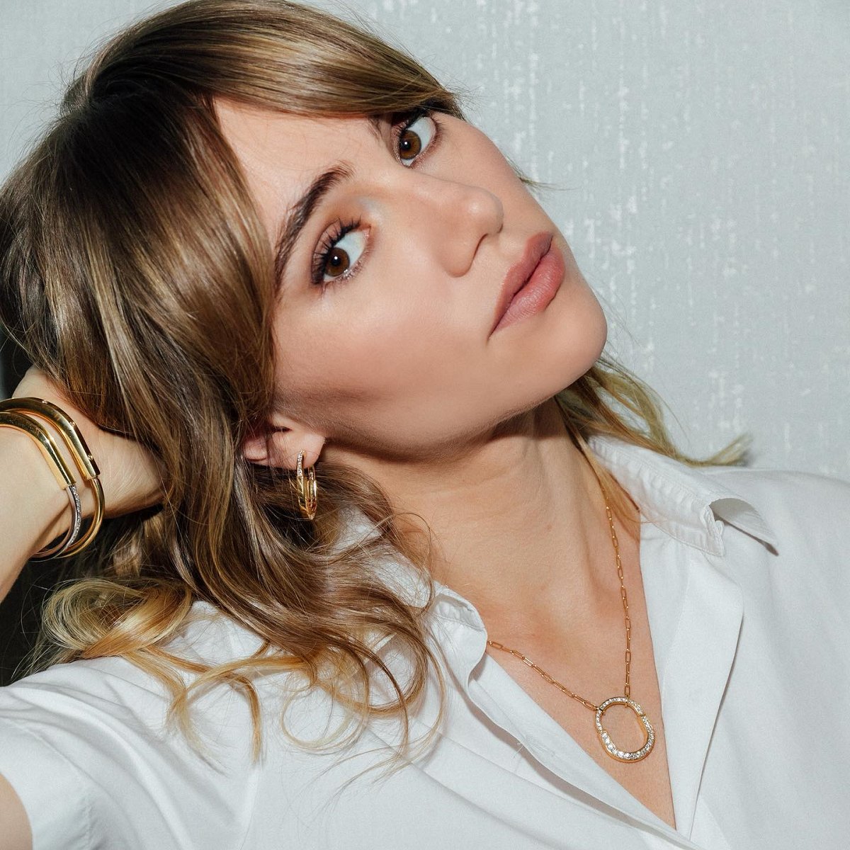 Suki Waterhouse will be bringing  'The Sparklemuffin Tour' to the Greek Theatre on Wednesday, October 23.

Bully will be opening the show.

Tickets will go on sale on Friday at 10 a.m. PT: bit.ly/3UDzDB8

#sukiwaterhouse #greektheatrela #justannounced