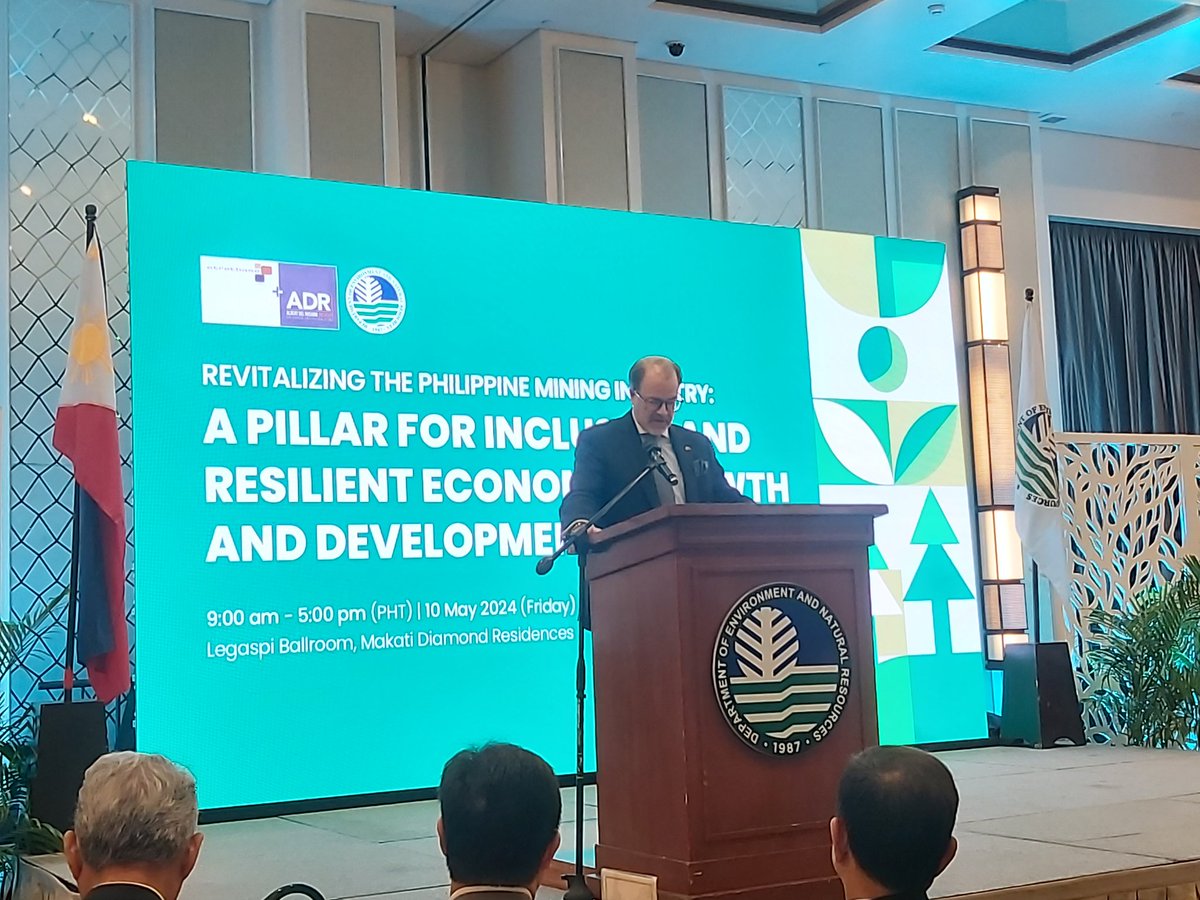 @StratbaseADRi @AusAmbPH @AmbDBHartman He adds that Canada stands ready to support the Philippines, and work closely with stakeholders to encapture the economic value of the Philippines. 

#EnvironmentForLife #DENRInAction #DENRNews