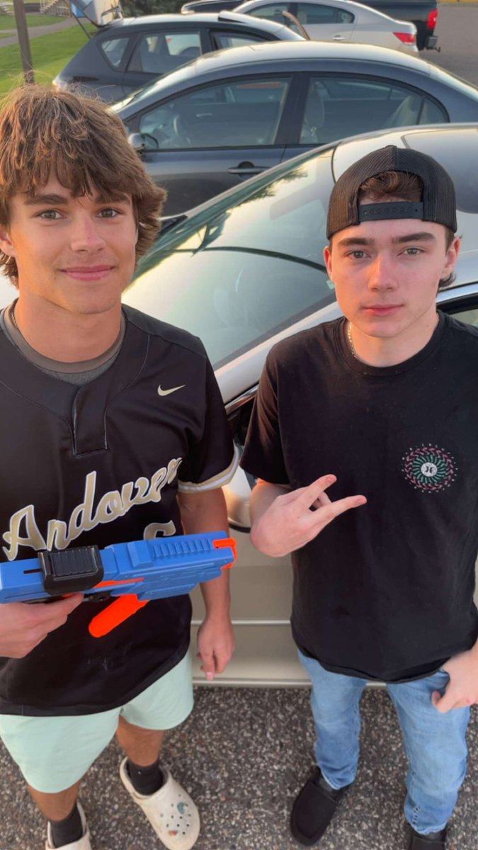 <a href="/ahs_nerfwars24/">ANDOVER NERFWARS</a> Jitterweasel #87 #88 Week 5 #6 #7 Mitchy Gets Carson L and Duressa From TYB Getting more boolets from target.  #skimaskneedachugsplash