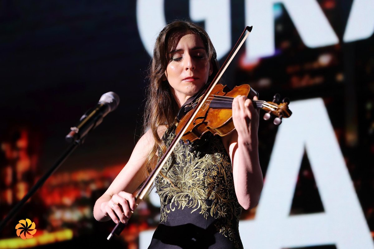 At the 2024 #AuroraPrize Ceremony, virtuoso violinist Diana Adamyan dedicated her performance of Groong by the great Armenian composer Komitas, written as a reflection on a life left behind – and a new life that awaits, to the people suffering from modern-day atrocities, urging…