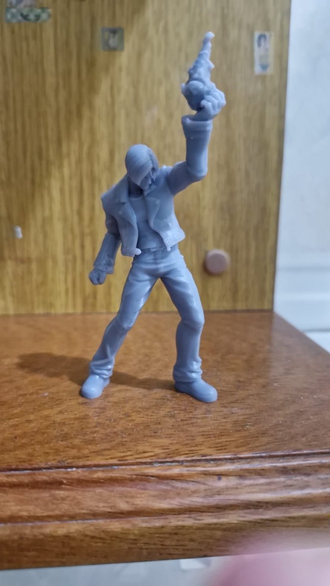 Novidade, Lucha está trabalhando com figures 3d!
Logo começo aceitar encomendas :)

E sim, vão ser pintadas caso vocês queiram.

10cm + 2 cm de Base

Vou postando algumas outras aqui logo mais!
Puderem dar aquele RT!