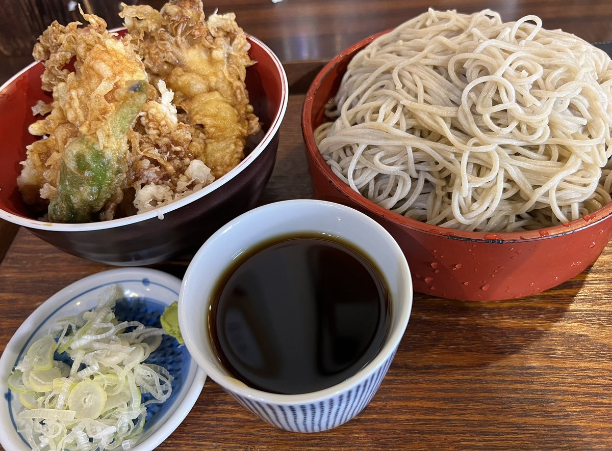 ラーメンと迷ったけど蕎麦も食べたくなる😋😋😋

#SUI飯活
#Suiversary 🎂
$SUI
$BEYOND