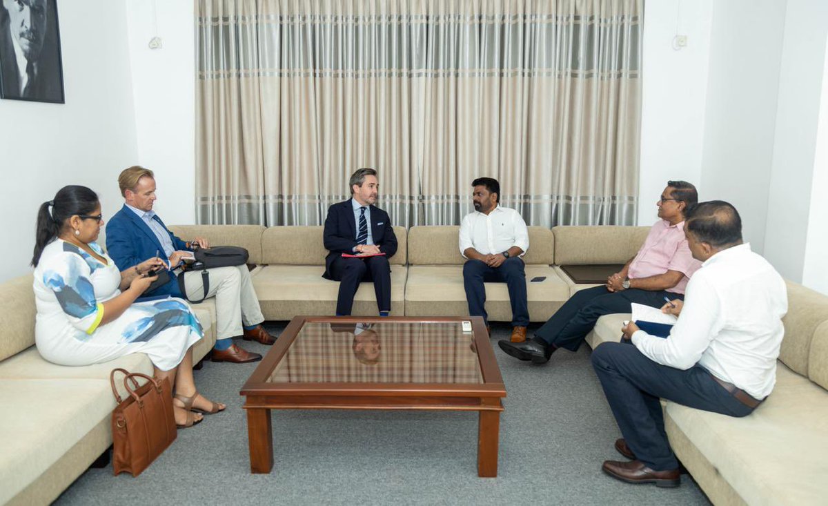 MAFrancheUN's tweet photo. Good meeting @anuradisanayake to discuss @NPPSLOfficial approach to economic reforms, social cohesion, and electoral disinformation. Emphasized importance strong dev plan and strengthening the rule of law @UNSriLanka stands ready support fight against hate speech &amp; disinformation https://t.co/dBrexrwWH8