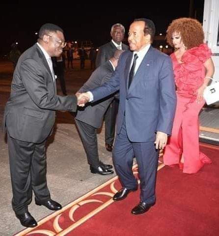 Soutien indéfectible à notre Président @PR_Paul_BIYA et à notre Première Dame @ChantalBIYA_Cmr 

Nous sommes les mendiants de la paix

Nous continuerons à travailler sans relâche pour promouvoir l’unité nationale, le vivre ensemble, la stabilité et la solidarité.
#Cameroon