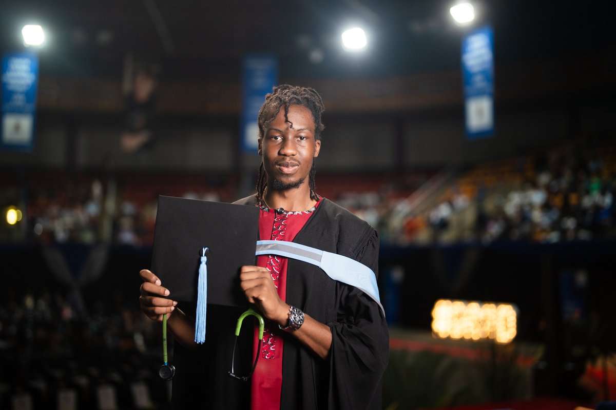 #UPGraduation2024: “My struggles equipped me with a unique perspective that I can use to better serve patients,” says Samuel Imevbore, who’s graduated as a doctor, having confronted complications associated with sickle cell anaemia throughout his studies: ow.ly/m1Cy50RAbHI