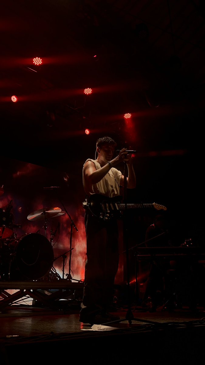 mutualwt's tweet image. Thank you for this incredible night in Rio!! I hope to see you soon 🤍@thisisLANY @pauljasonklein