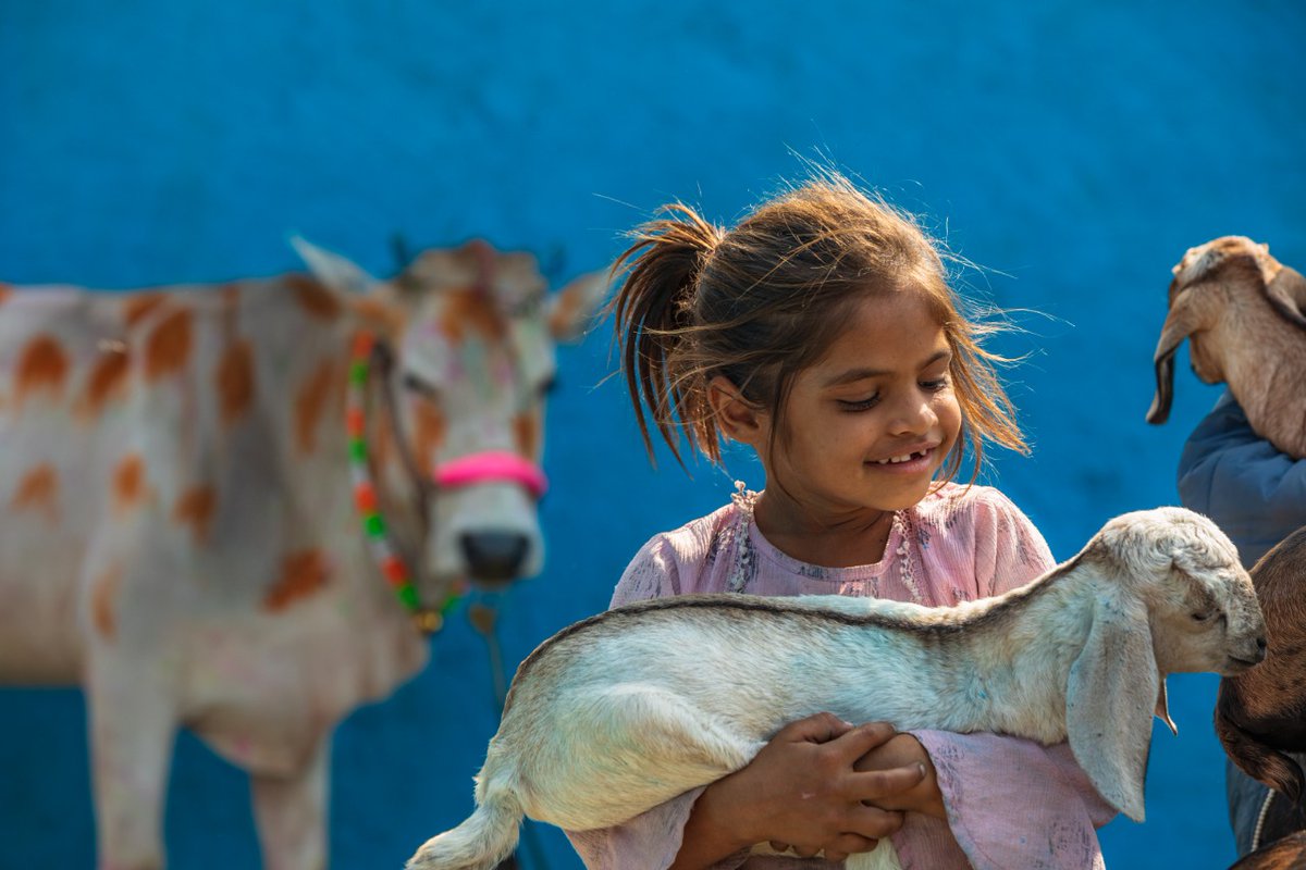 Smiles from 💙 of India as UNICEF marks 75 years of its work with Government of India. 2/75 #75Pictures photo series from Madhya Pradesh