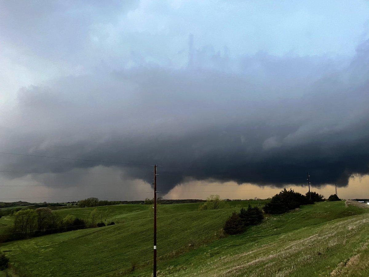 Messed around with some basic editing settings on this wide shot of the West Afton tornado on 4/26/24 to make the structure more apparent. Before vs After