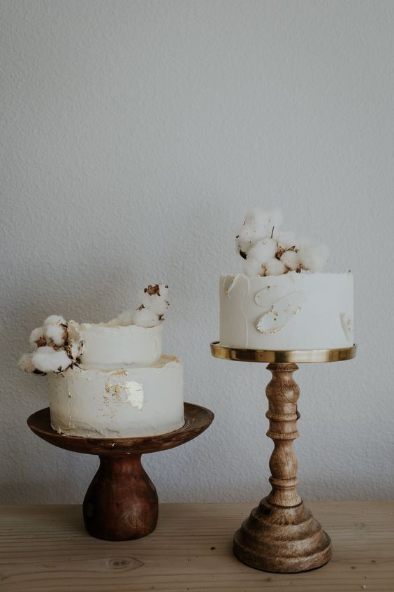 Wedding Cake Wonders: Ideas for Your Perfect Dessert . . #WeddingCake #DessertDelights #SweetMoments #CelebrationSweets #WeddingJoy #CakeArtistry #DeliciousDesigns