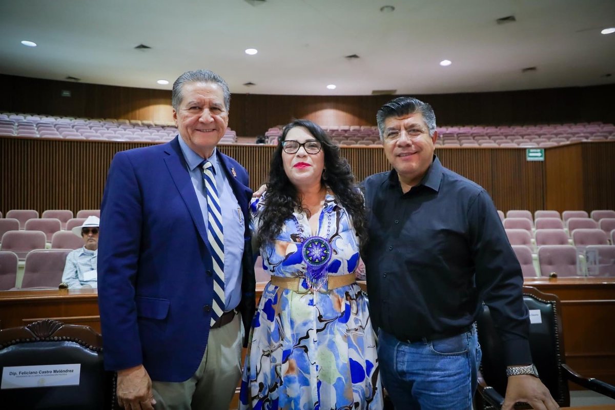 ManuelLuqueRo's tweet photo. Tus diputadas y diputados de #Morena estamos comprometidos con tus derechos, por eso reformamos las Leyes de los Trabajadores al Servicio del Estado y de los Municipios de #Sinaloa. https://t.co/mL3DQIK8RB