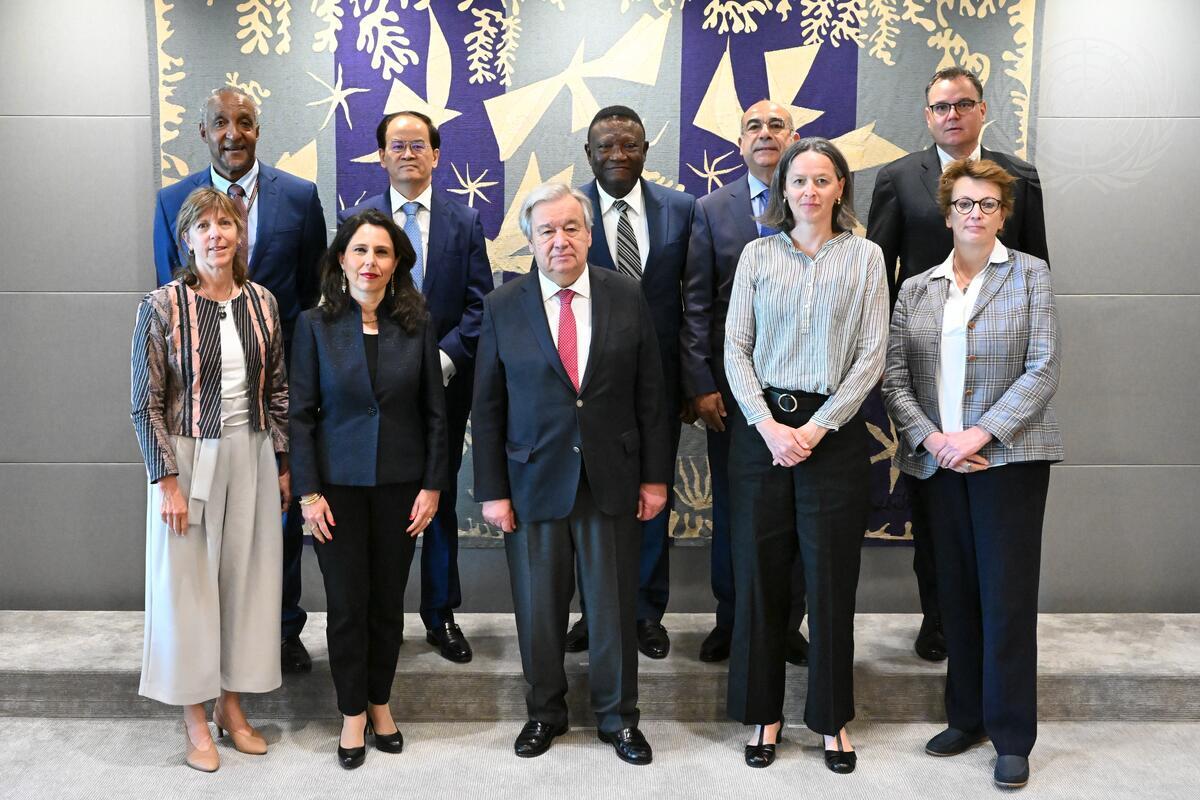 Wonderful to meet @UN SG @antonioguterres y'day, to share key reflections & recommendations from the VII Advisory Group of his @UNPeacebuilding Fund. Hugely honoured to chair this formidable group. The need to #InvestInPeace & make it a common good is especially critical today.