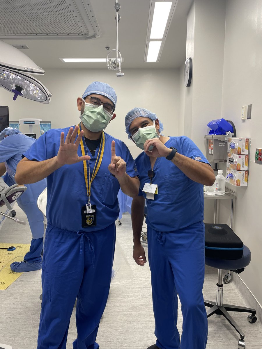 Back from AUA with positive momentum for some challenging recon cases this week. Celebrating our 60th urethroplasty before @RobertoANav graduates from fellowship. Look out NJ…you’re getting a good one! @SocietyGURS @CityofHopeSurg