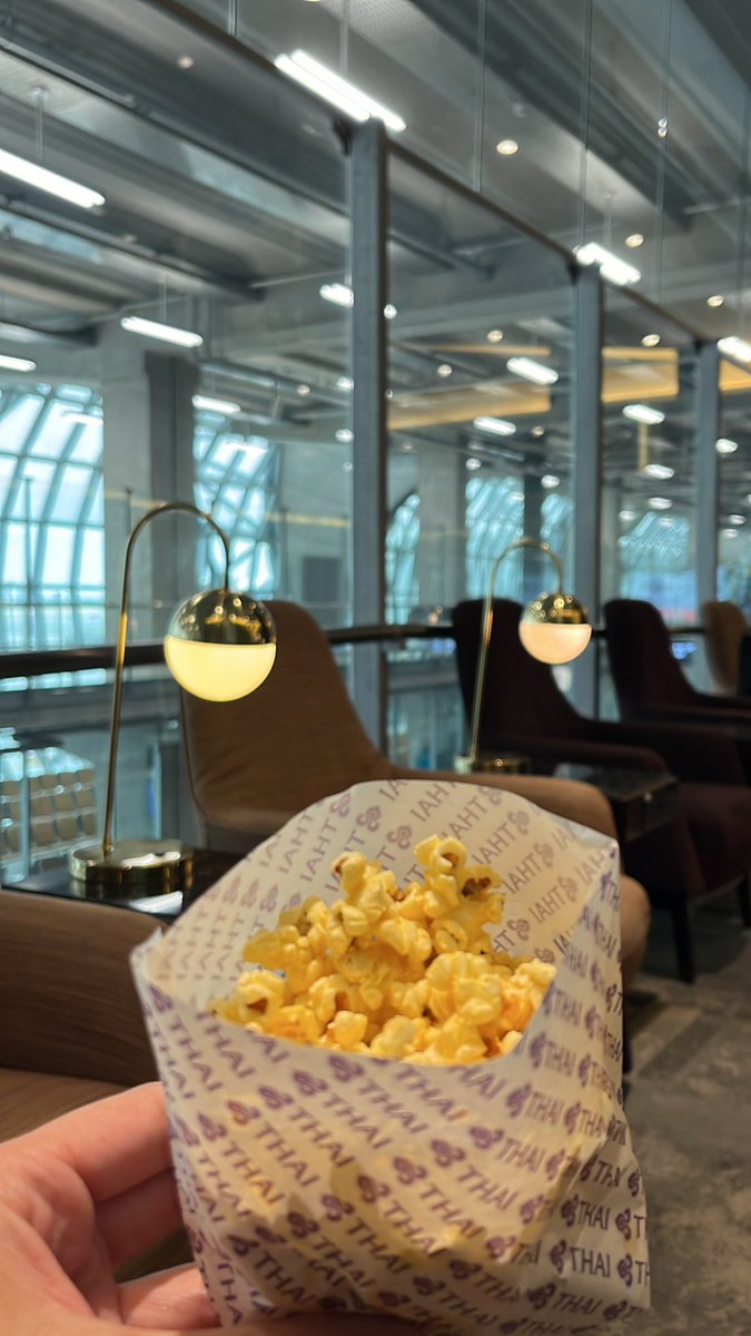 The thai airways royal silk lounge popcorn can compete with popcorn from the best movie theatres worldwide @ThaiAirways #popcorn #traveler