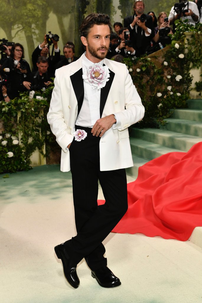 ✨NEW✨ Jonny attending the 2024 MET Gala! #jonathanbailey #metgala