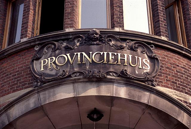 Vandaag (vrijdag 10 mei) is het provinciehuis Groningen gesloten.