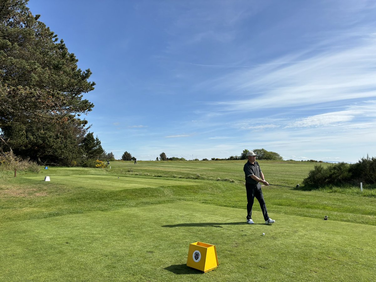 nice_stuart's tweet image. Great day @IrvineGC course in great condition, credit to the green keepers, thanks @NCGTop100s top  day out on the links 🏴󠁧󠁢󠁳󠁣󠁴󠁿🏌️‍♂️👍☀️