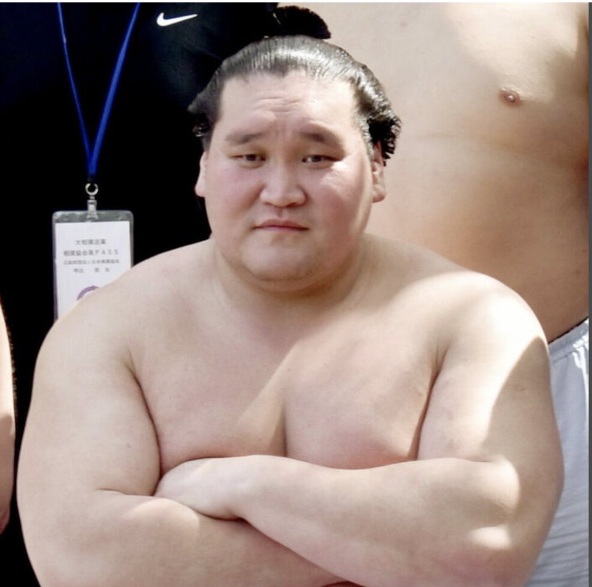 Terunofuji will compete in Natsu.

Terunofuji, who bowed out of the Haru Basho on Day Seven due to a back injury has announced that he's all in and ready to meet Komusubi Onosato on Day One of the Natsu Basho. 

There are concerns as the yokozuna is still experiencing sudden pain…