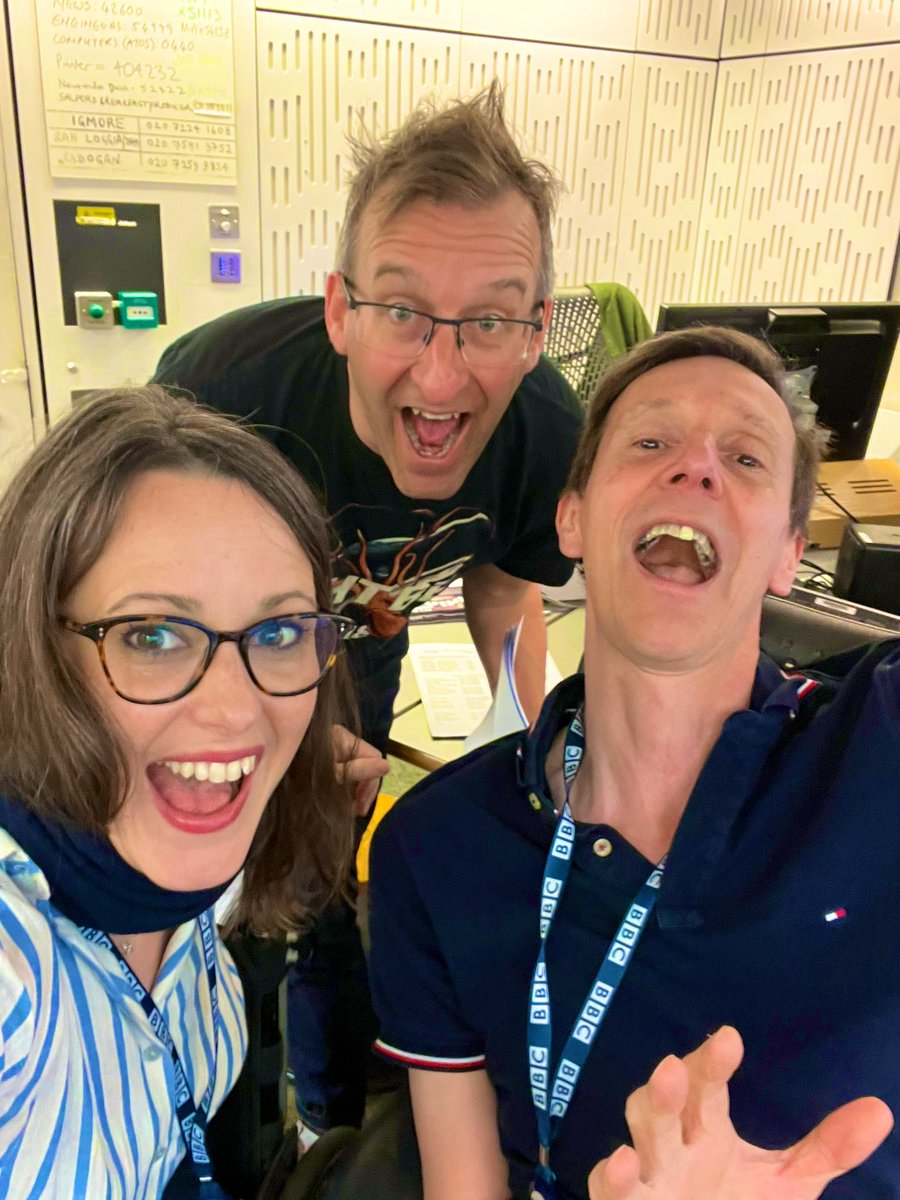 Good morning from your very serious team at @BBCRadio3 Breakfast. We’ve all the choons lined up for Friday morning and John has already been tea-leafing cupcakes from @BBCRadio2. What could possibly go wrong? Actually don’t answer that.