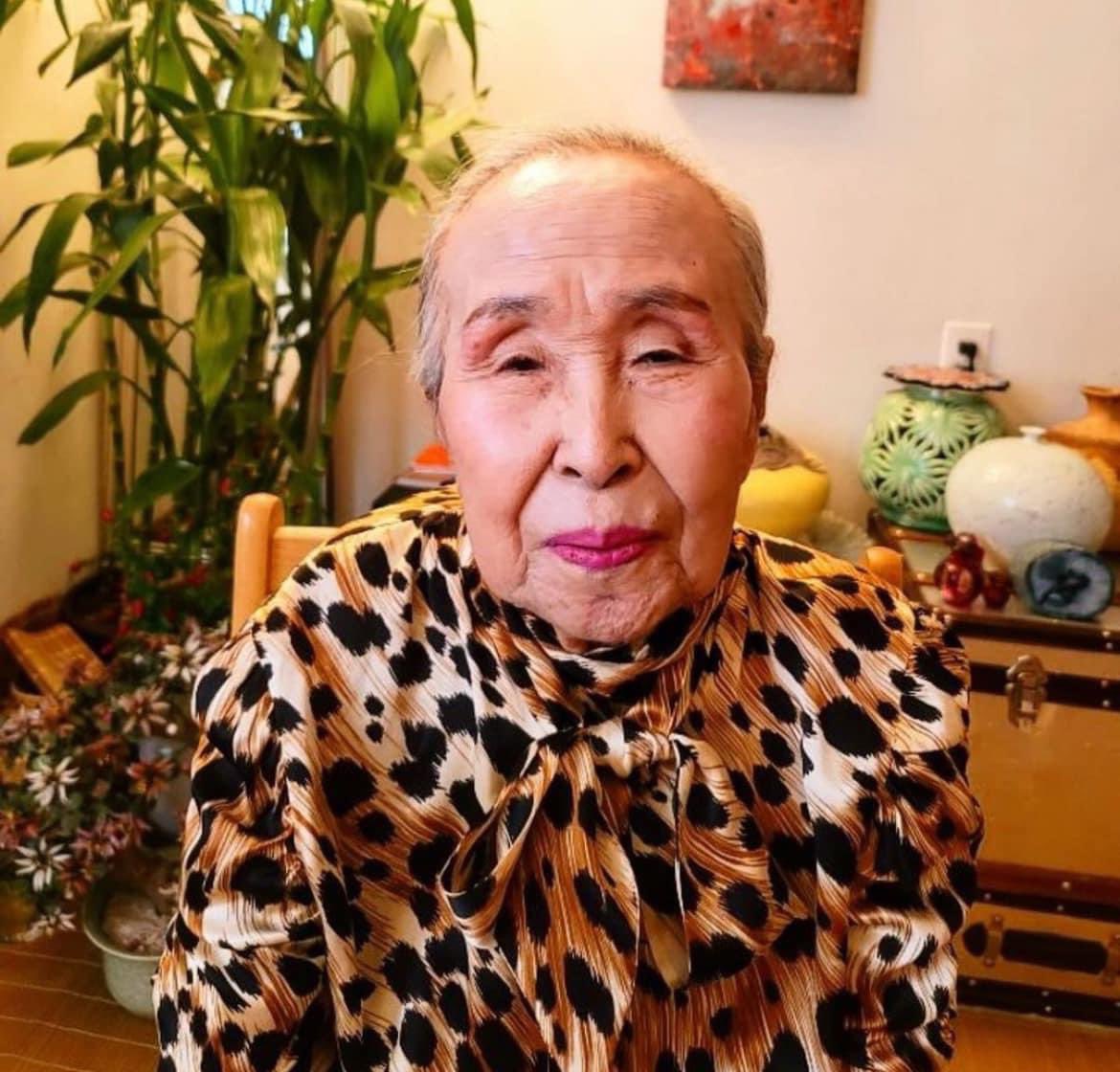 On 3-21-24, my paternal grandmother passed away. She was 98 years old.