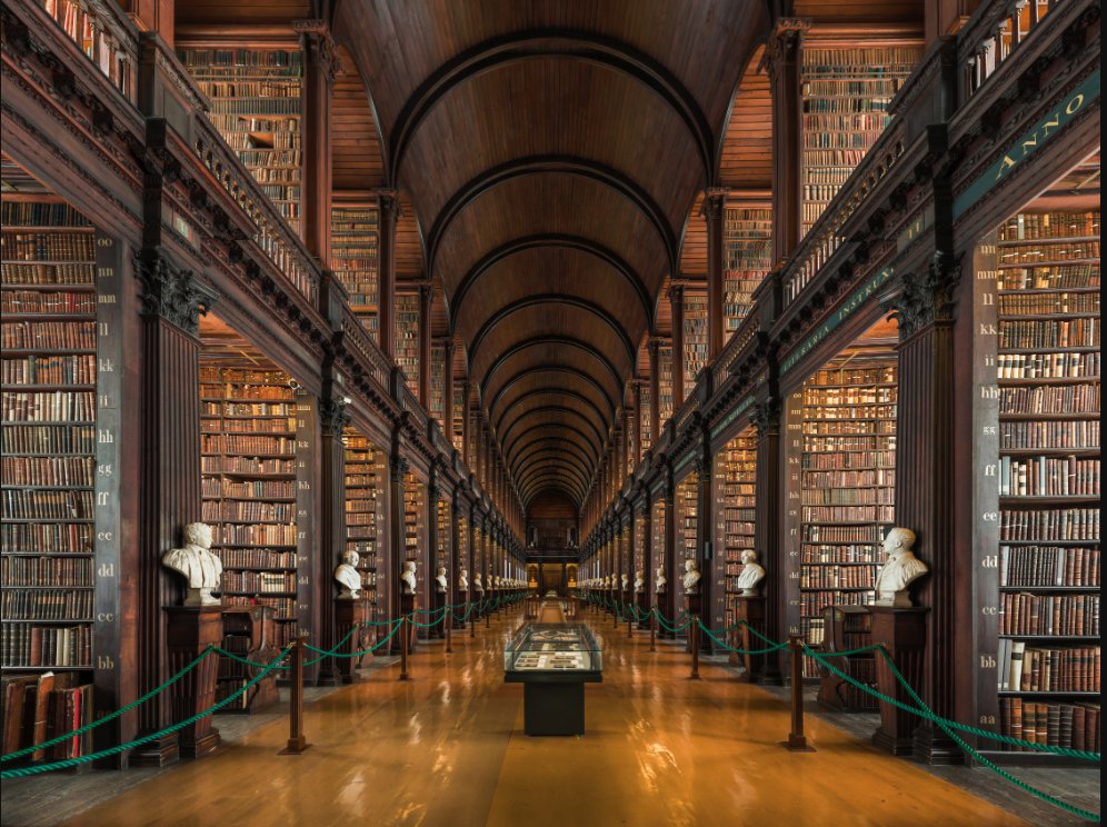 Öğrencilerinin kitap okuyabildiği Dublin Trinity College’in kütüphanesi