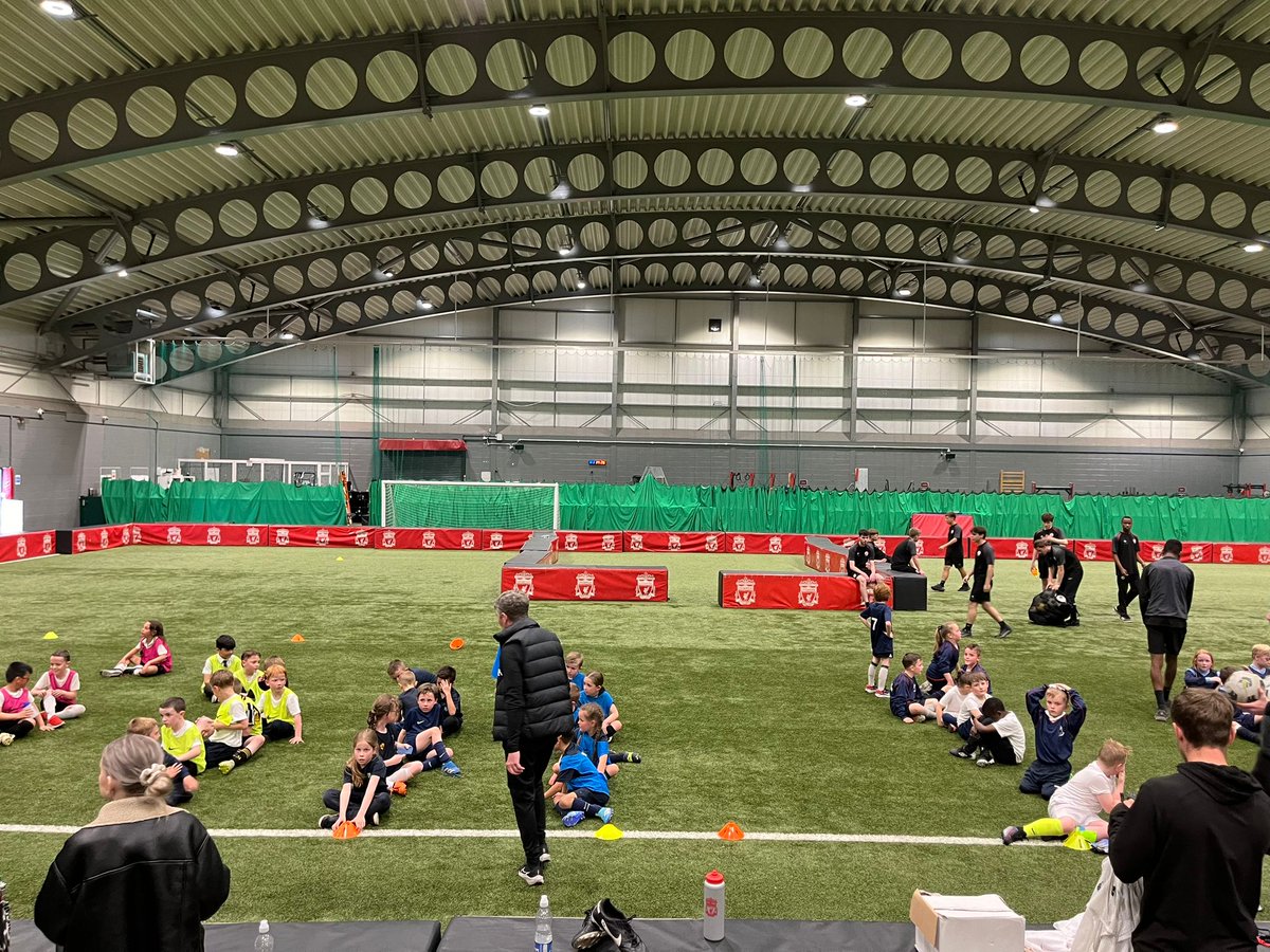 Some of our schools had a great time over at @LFC Academy this week ⚽👏 The year 2 children who took part had lots of fun during the matches and activities. A big thanks to the LFC team and @SGerrardAcademy for organising while we were there 👏👍 #Network #Football #Opportunity