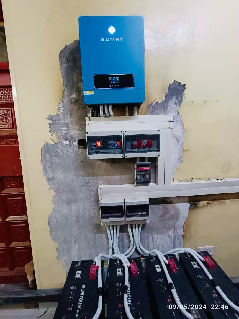 diverandyhlatyi's tweet image. Unoda vana MASIYANDAITA here, kana kuti vana HATISI MASIYANDAITA?
#zimsolar🇿🇼 #solarpower #installsolar #cleanenergy #hararesolarcompany🇿🇼 #protectionkit #hararesolarsupplier🇿🇼 #andrelinenterprisespl🇿🇼💡 #hatisivanamasiyandaita🇿🇼💡 #zimsolar🇿🇼
🤙📲+263 719215274 / +263774299888