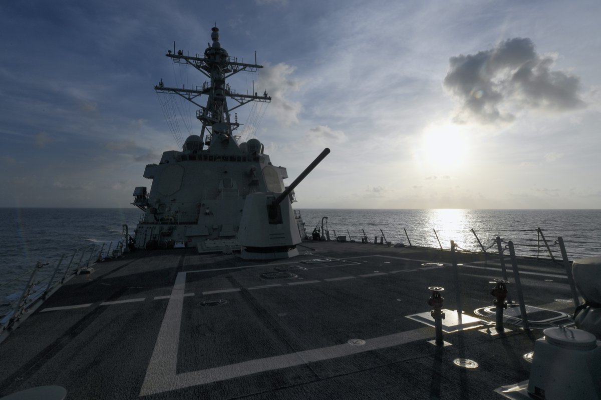 On 10 May, USS Halsey (DDG 97) asserted navigational rights and freedoms in the South China Sea near the Paracel Islands, consistent with international Law. Read More: ow.ly/3CKk50RB6wv