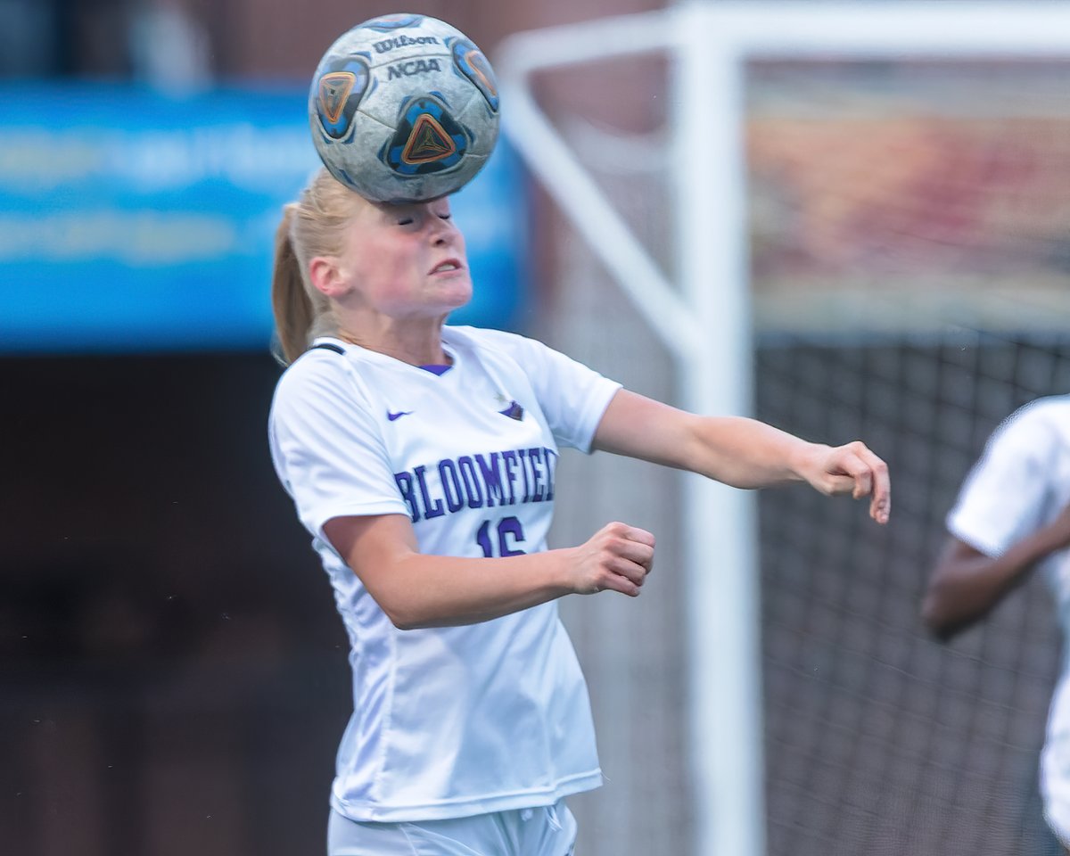 GIRLS SOCCER: Action picked up and led to some call-and-response scoring in Thursday night's OAA crossover between Bloomfield Hills (@hills_hawks) and Clarkston (@CTownAthletic) >> tinyurl.com/4hvmz2b2