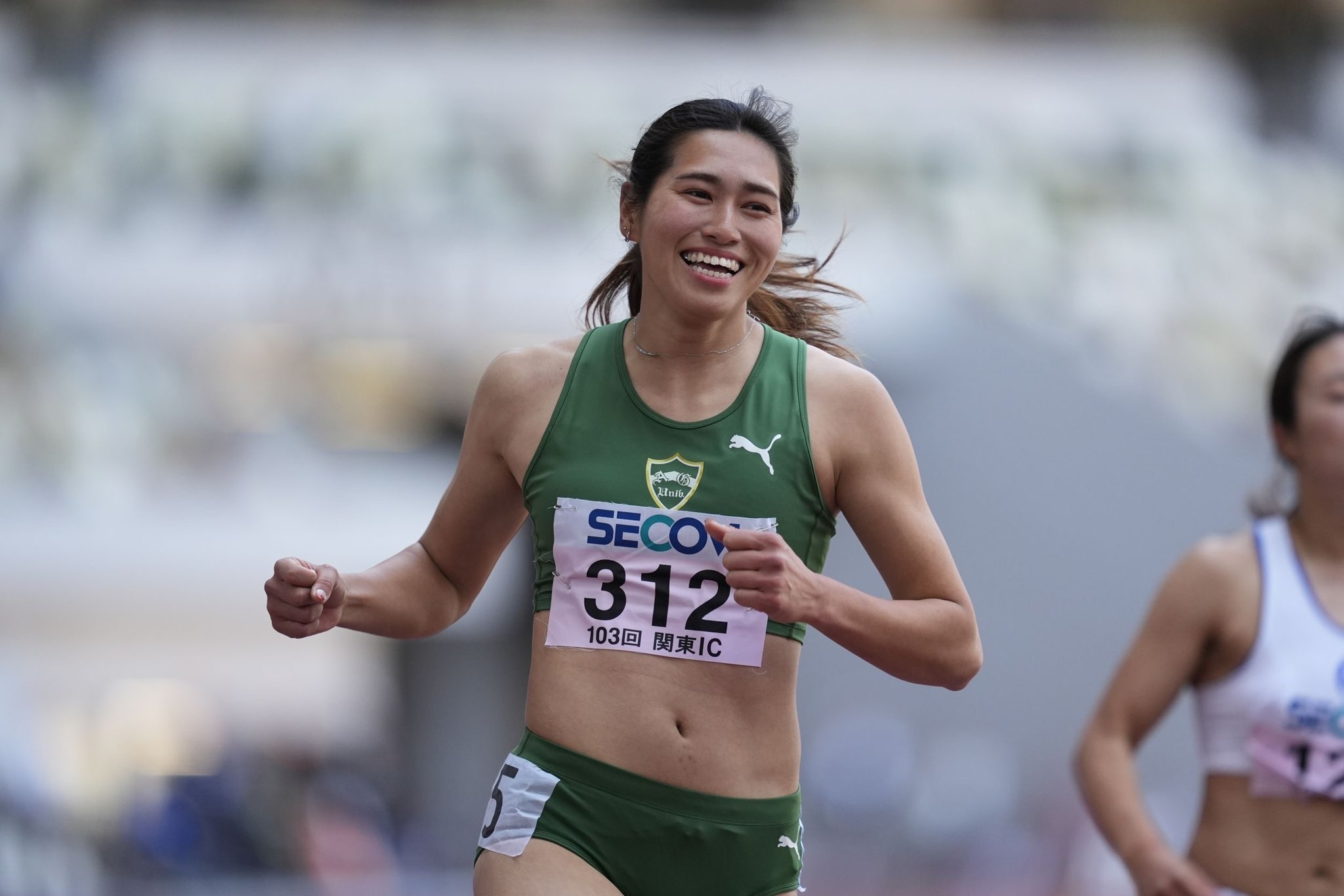 インカレ　エロ 