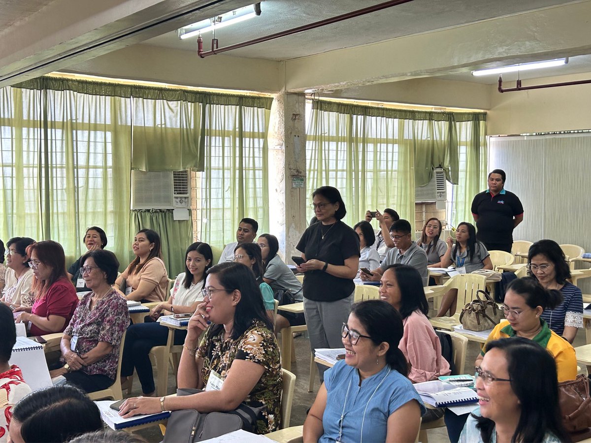As we gear up for the upcoming school year, Angat Buhay and a team of dedicated volunteer teachers from the University of the Philippines - Diliman College of Education have just completed a Training of Trainers session in Naga.