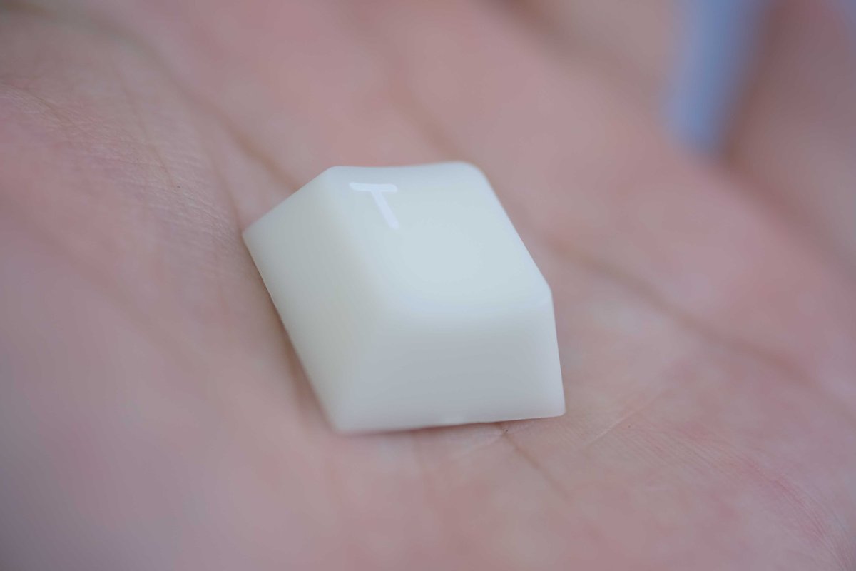 【新商品】 PBT Two-color White Marble Keycap が入荷しました！
shop.yushakobo.jp/products/9162