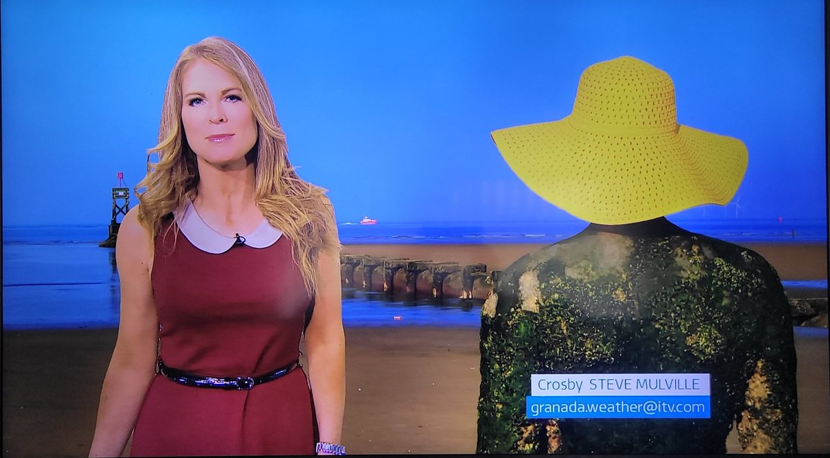 Chuffed to see our @IronMenCrosby 👒 weatherpic on the @GranadaReports weather yesterday evening..🌞 Thanks @JoBlytheTV for sharing 📺 Have a great sunshiny weekend everyone... #FridayFeeling 🌞🌞🌞🌞🌞🌞🌞🌞🌞🌞🌞🌞🌞