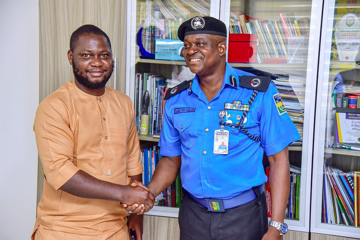 #PhotoNews | During a courtesy visit on 9th May, 2024, the Special Assistant to the President on ICT Development and Digital Innovation, along with the President, Practitioners of Content Creation, Skit Making and Influencers Guild of Nigeria (PCCSIGN), Amb Michael Nwabufor, and
