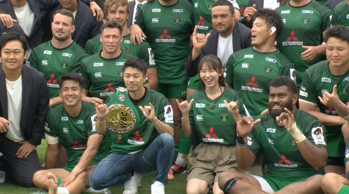 unity_kanagawa's tweet photo. 【あす午前10時〜UNITY放送🏉】

🔽いよいよ最終盤へ
#三菱重工相模原ダイナボアーズ
ホスト最終戦に突撃‼️

🔽 食べて！遊んで！応援して！
来季も120%楽しみたい✨
#志田音々 が全緑リポ🔥

🔽地域密着の本拠地ラスト
「心燃える瞬間」を❤️‍🔥

🔽#リーグワン
第15節・最終16節🦅🐗

ぜひお楽しみに😆 https://t.co/l7i74VRAZO