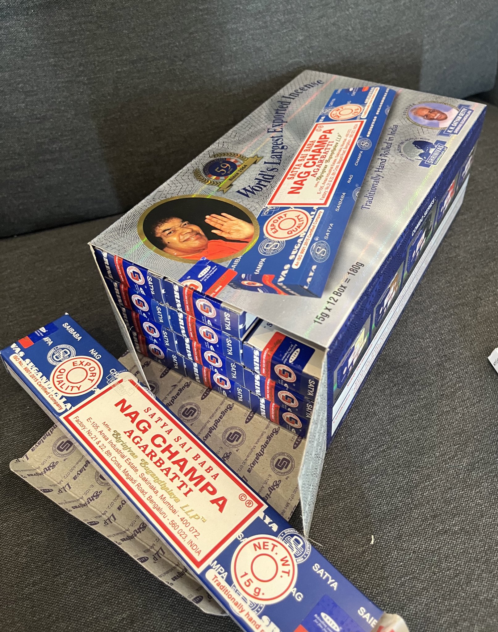 1箱500円 Supreme Incense Nag Champa 2033 1箱500円 Supreme Incense Nag Champa 2033（Nag Champa Super