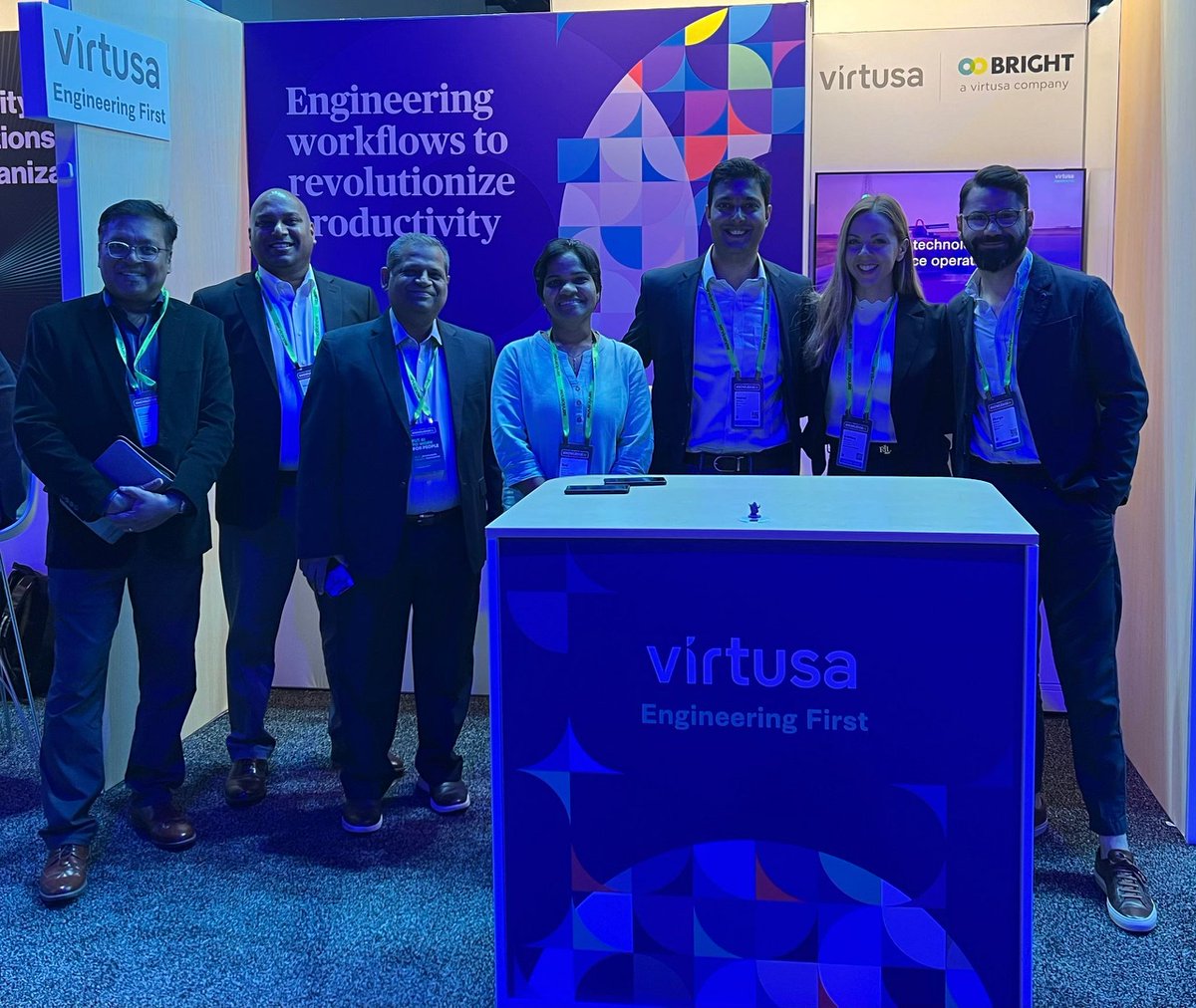 The final day of the Knowledge 2024 event with Virtusa was a success! It's been an incredible journey of learning, networking, and innovation. We look forward to reconnecting with you next year! #Knowledge2024 #EngineeringFirst #VirtusaatKnowledge24